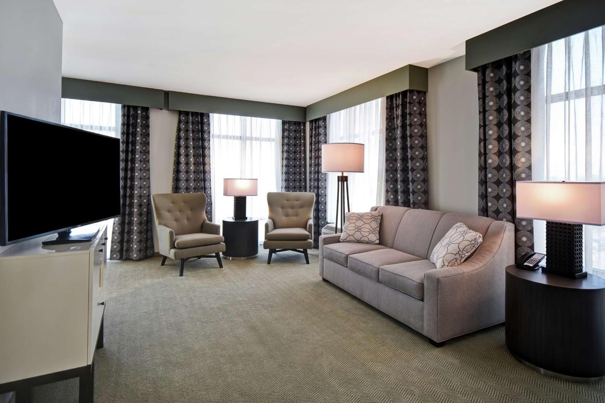 Homewood Suites By Hilton Greenville Downtown Exterior foto