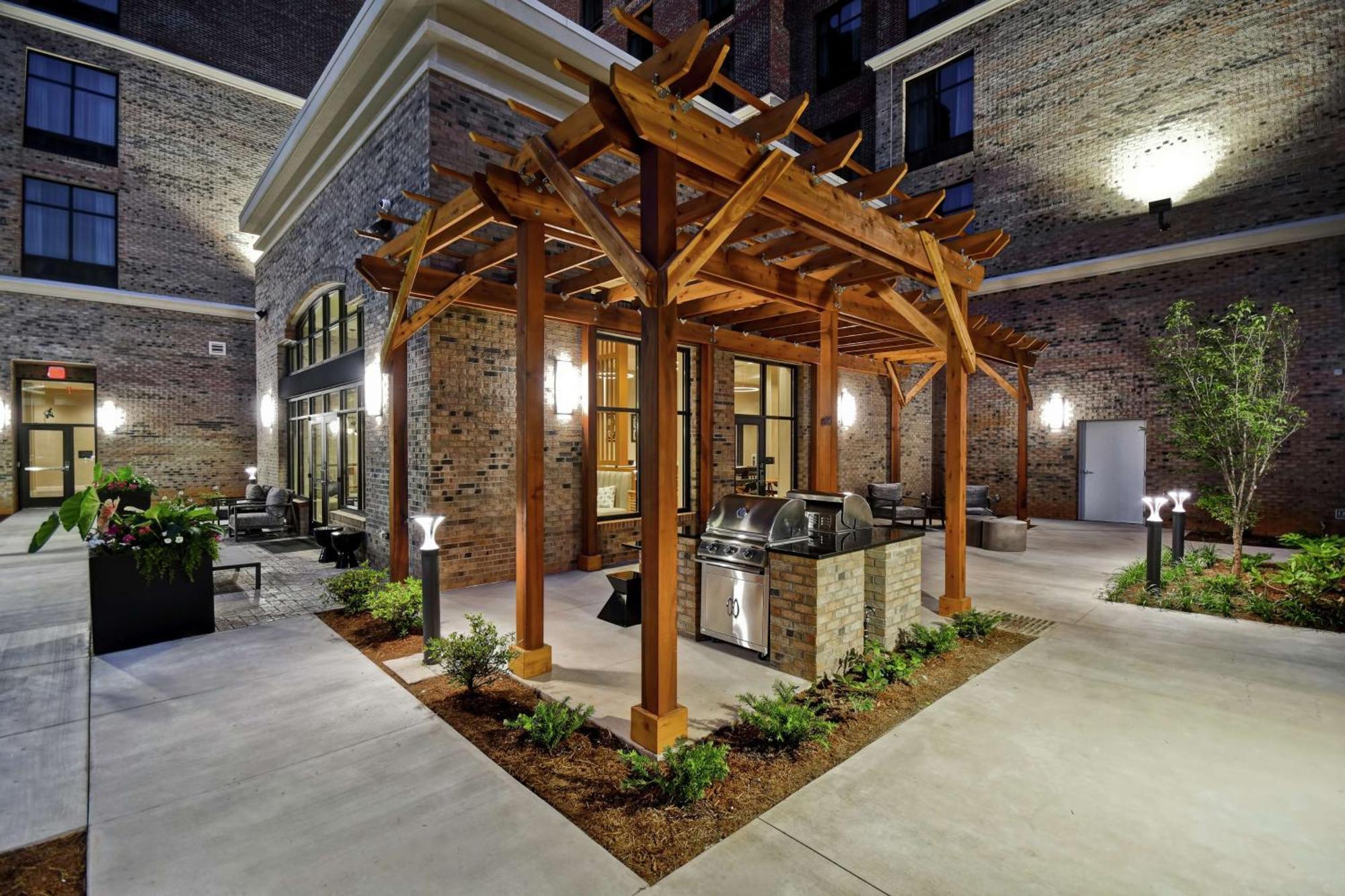 Homewood Suites By Hilton Greenville Downtown Exterior foto